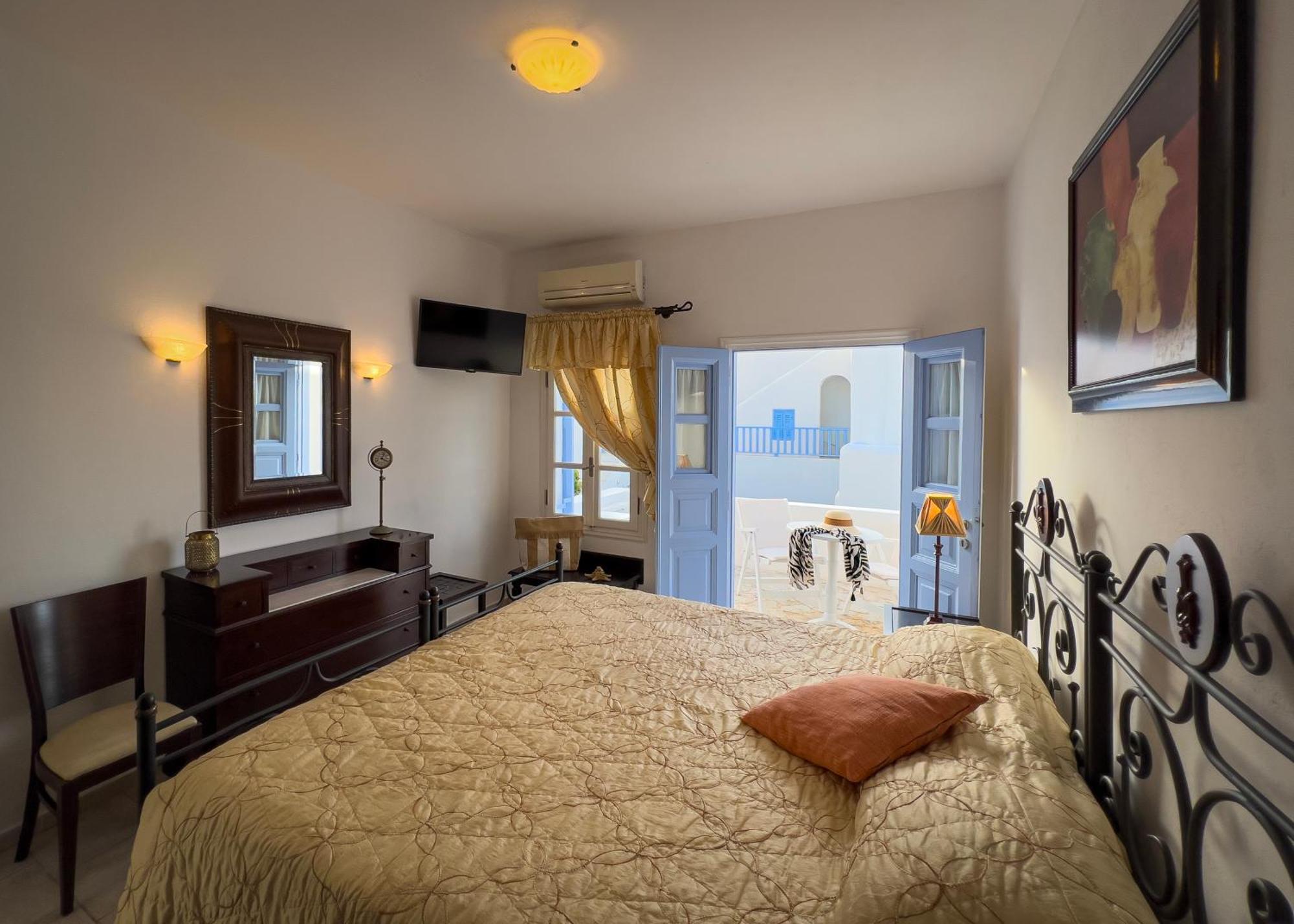 Chora Resort Hotel & Spa Folegandros Town Ngoại thất bức ảnh